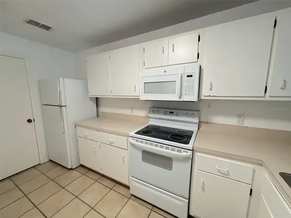 4700 SW ARCHER RD #D30, Gainesville, FL 32608