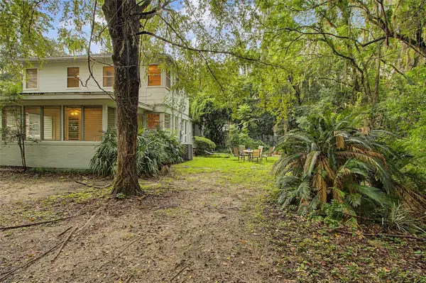 2721 SW 3RD PL, Gainesville, FL 32607