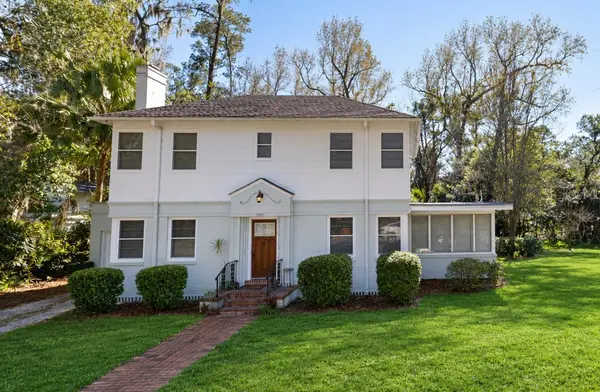 2721 SW 3RD PL, Gainesville, FL 32607