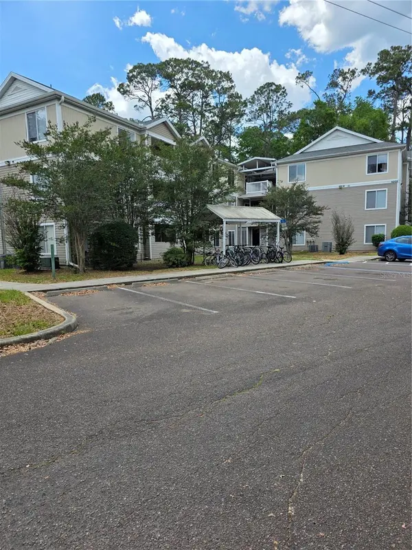 4000 SW 23RD ST #6-305, Gainesville, FL 32608