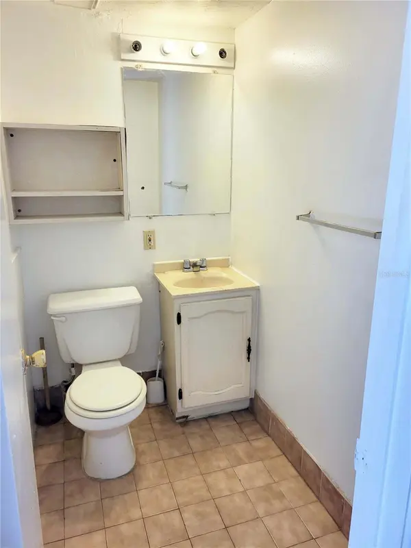 914 SW 8TH AVE #26, Gainesville, FL 32601