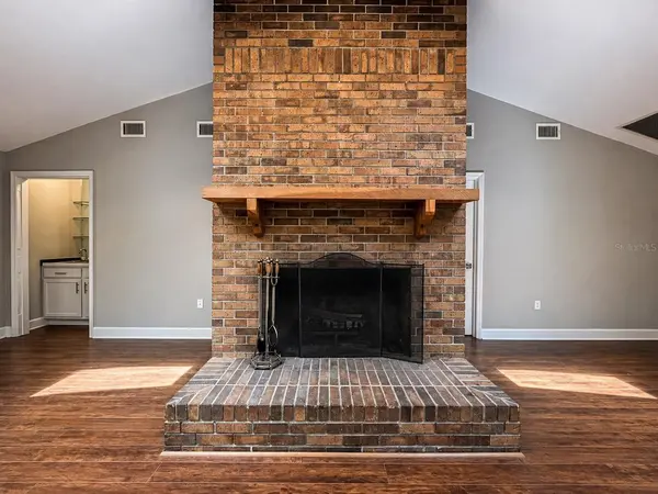 9331 NW 13TH PL, Gainesville, FL 32606