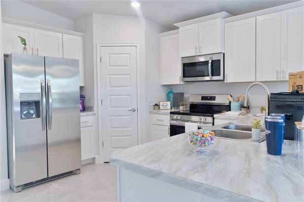 1841 N ROBERTS TRL, Bell, FL 32619