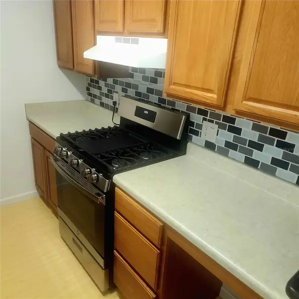 1700 SW 16TH CT #P28, Gainesville, FL 32608