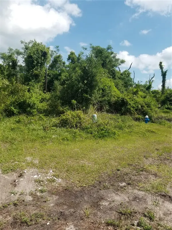 21 MILWAUKEE AVE, Palm Coast, FL 32137