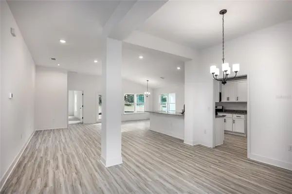 25005 SW 250TH PL, Newberry, FL 32669