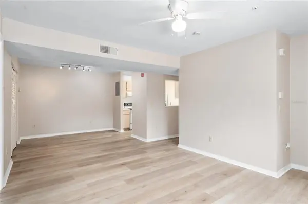 2360 SW ARCHER RD #607, Gainesville, FL 32608