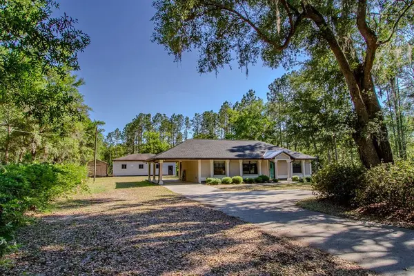 4002 SW COUNTY ROAD 18, Fort White, FL 32038