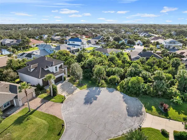 12 LAUREL DR, Palm Coast, FL 32137