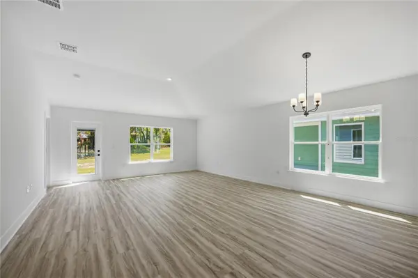 2618 SW 250TH TER, Newberry, FL 32669