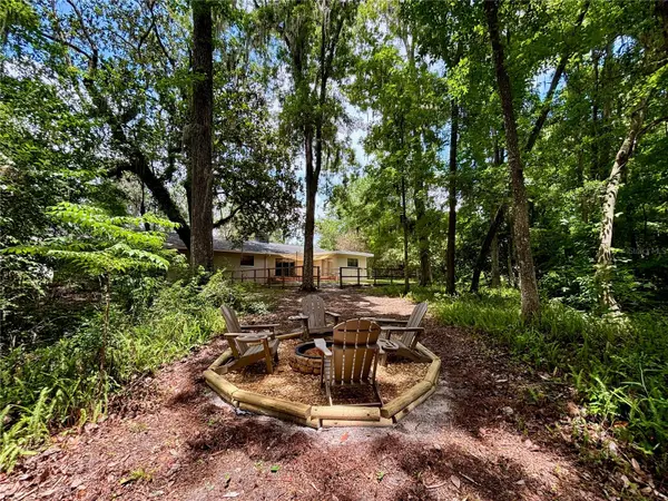 4415 NW 33RD CT, Gainesville, FL 32606