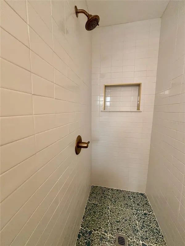 4415 NW 33RD CT, Gainesville, FL 32606