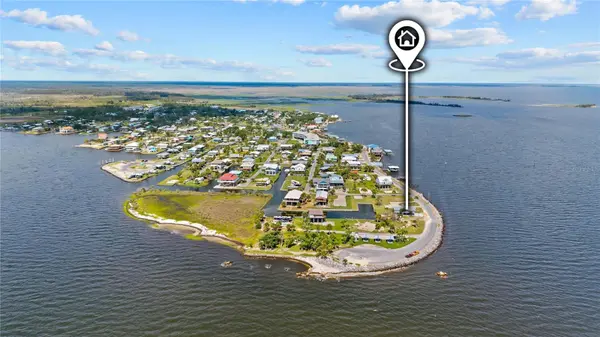 758 MAIN ST, Horseshoe Beach, FL 32648