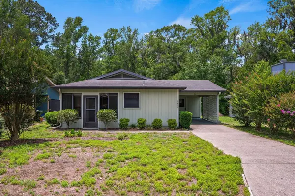 8496 NW 37TH TER, Gainesville, FL 32653