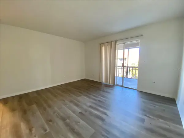 6519 W NEWBERRY RD #1211, Gainesville, FL 32605