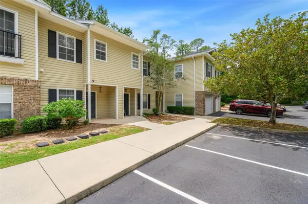 5065 NW 45TH RD #102, Gainesville, FL 32606