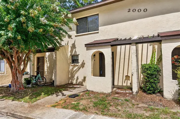 2735 SW 35TH PL #2004, Gainesville, FL 32608