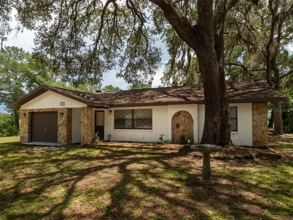 121 SERENA CIR, Melrose, FL 32666