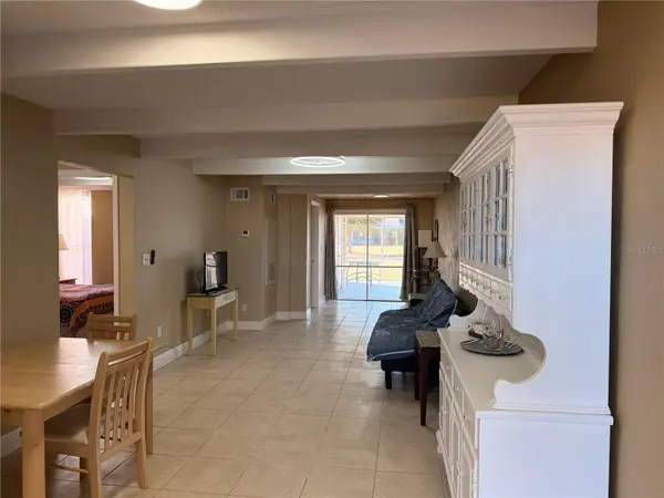 1605 CLUB CIR #1605, Lakeshore, FL 33854