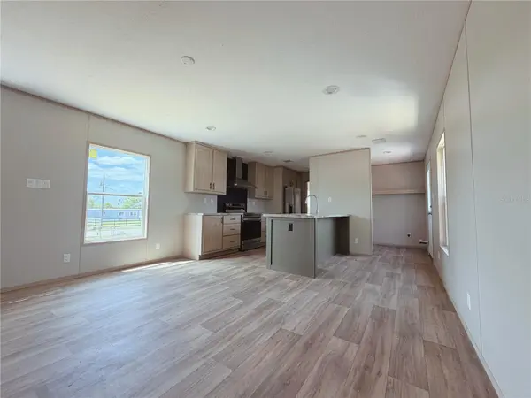 2861 FAST TROT TRL, Lake Wales, FL 33898