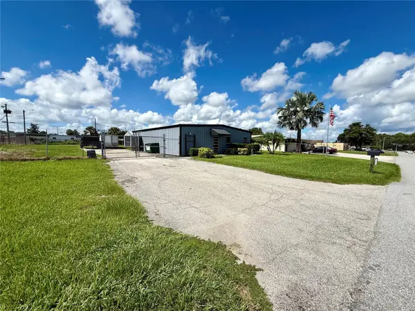 530 W BRANNEN RD, Lakeland, FL 33813