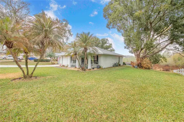 194 S LAKE MARIAM DR, Winter Haven, FL 33884