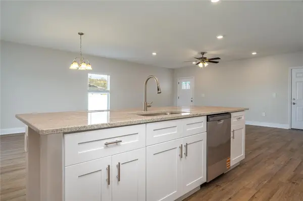2169 SUTTON RIDGE AVE, Lakeland, FL 33810