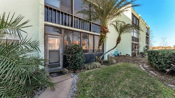 1130 N LAKE PARKER AVE #A109, Lakeland, FL 33805