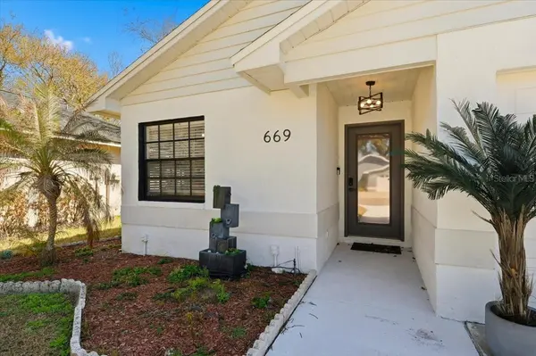 669 EAGLE RUN, Lakeland, FL 33809