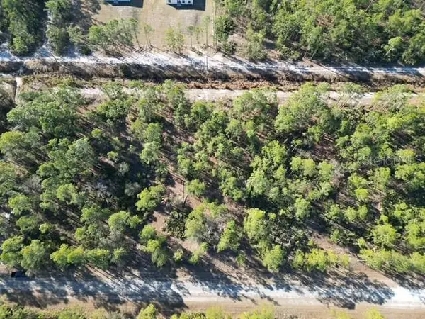 705 LAGUNA DR, Indian Lake Estates, FL 33855