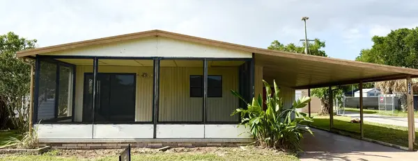 2055 S FLORAL AVE #214, Bartow, FL 33830