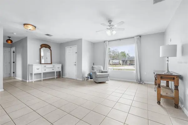 2584 EDMOND CIR, Auburndale, FL 33823