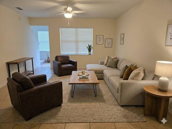 3158 RODRICK CIR, Orlando, FL 32824