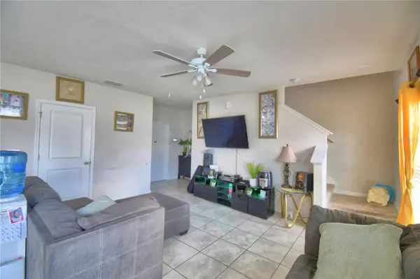 1533 MAJESTIC LN, Winter Haven, FL 33880
