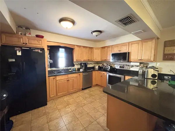 103 DAVIS ST, Auburndale, FL 33823