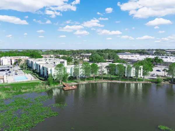 1130 N LAKE PARKER AVE #A201, Lakeland, FL 33805