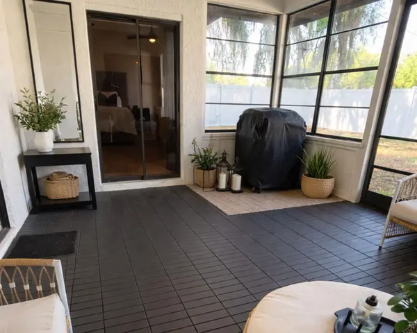1413 SANDALWOOD DR, Plant City, FL 33563