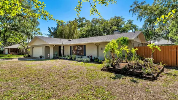 6321 FERN LN, Lakeland, FL 33813