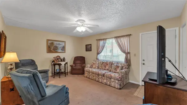 1130 N LAKE PARKER AVE #C321, Lakeland, FL 33805