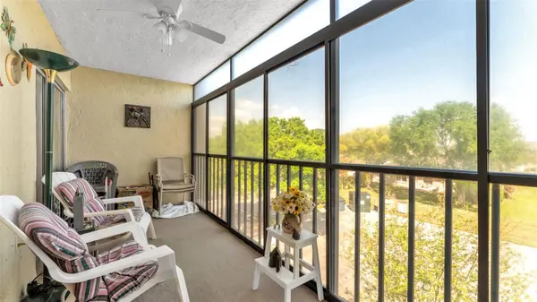 1130 N LAKE PARKER AVE #C321, Lakeland, FL 33805