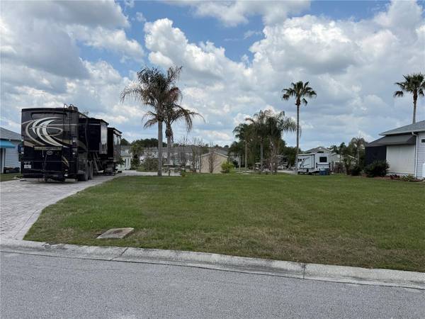 1030 RALLY DR, Polk City, FL 33868