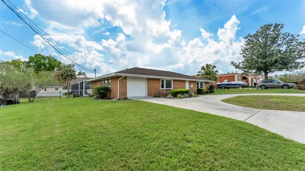 901 WOODWARD ST, Lakeland, FL 33803