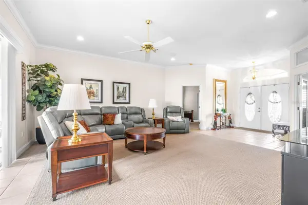 6758 HUNTINGTON HILLS BLVD, Lakeland, FL 33810