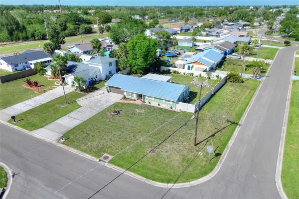 6108 FAIRWAY BLVD, Apollo Beach, FL 33572