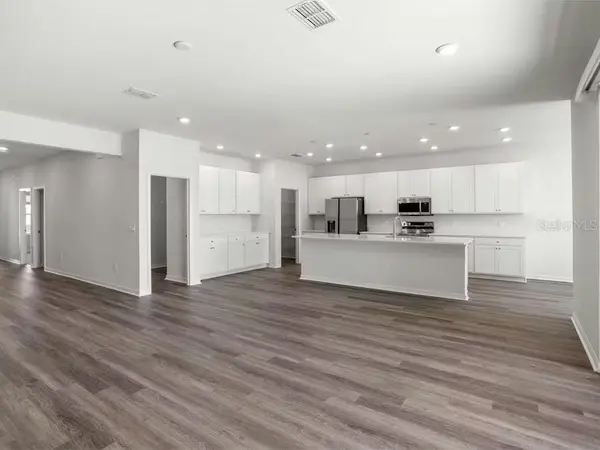 837 MARION OAKS LN, Ocala, FL 34473