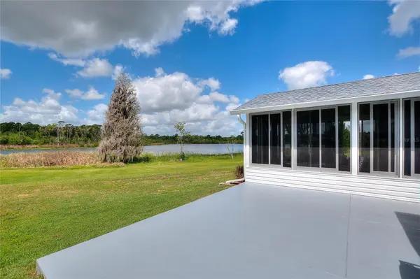 1083 MOTORCOACH DR, Polk City, FL 33868