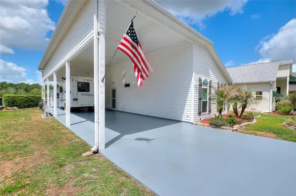 1083 MOTORCOACH DR, Polk City, FL 33868