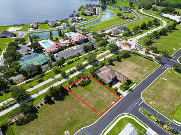 247 BLAZING STAR AVE, Lake Alfred, FL 33850