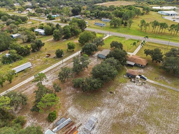 1020 98 W, Frostproof, FL 33843
