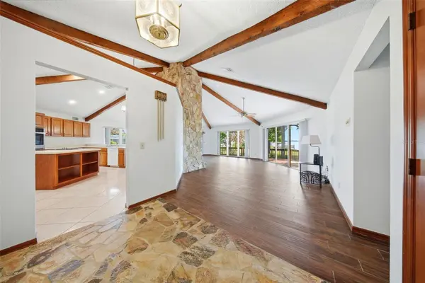 410 S RAMONA AVE, Lake Alfred, FL 33850